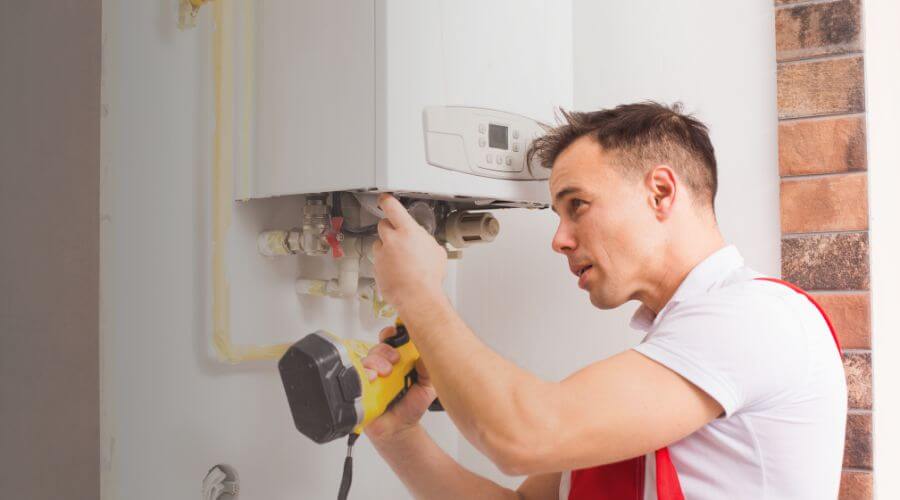 Local tankless water heater installation in Mill Shoals, IL